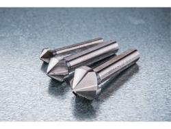 kúpos süllyeszt? klt. 6db, 90 fokos, 3 él?; 6,3-8,3-10,4-12,4-16,5-20,5mm, 1/4" háromszög befogás, HSS acél, fém doboz