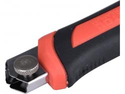 tapétavágó kés, 18mm fémház, öntölt?s gum. 3 pengével, tripla vágóéllel, csavaros rögzít?vel, pótpenge: 9123A, 8855091