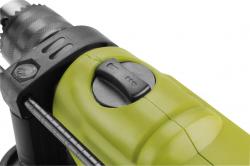 ütvefúrógép 550W; kulcsos tokmány, max. 13mm, 0-3000 ford/perc, papírdoboz